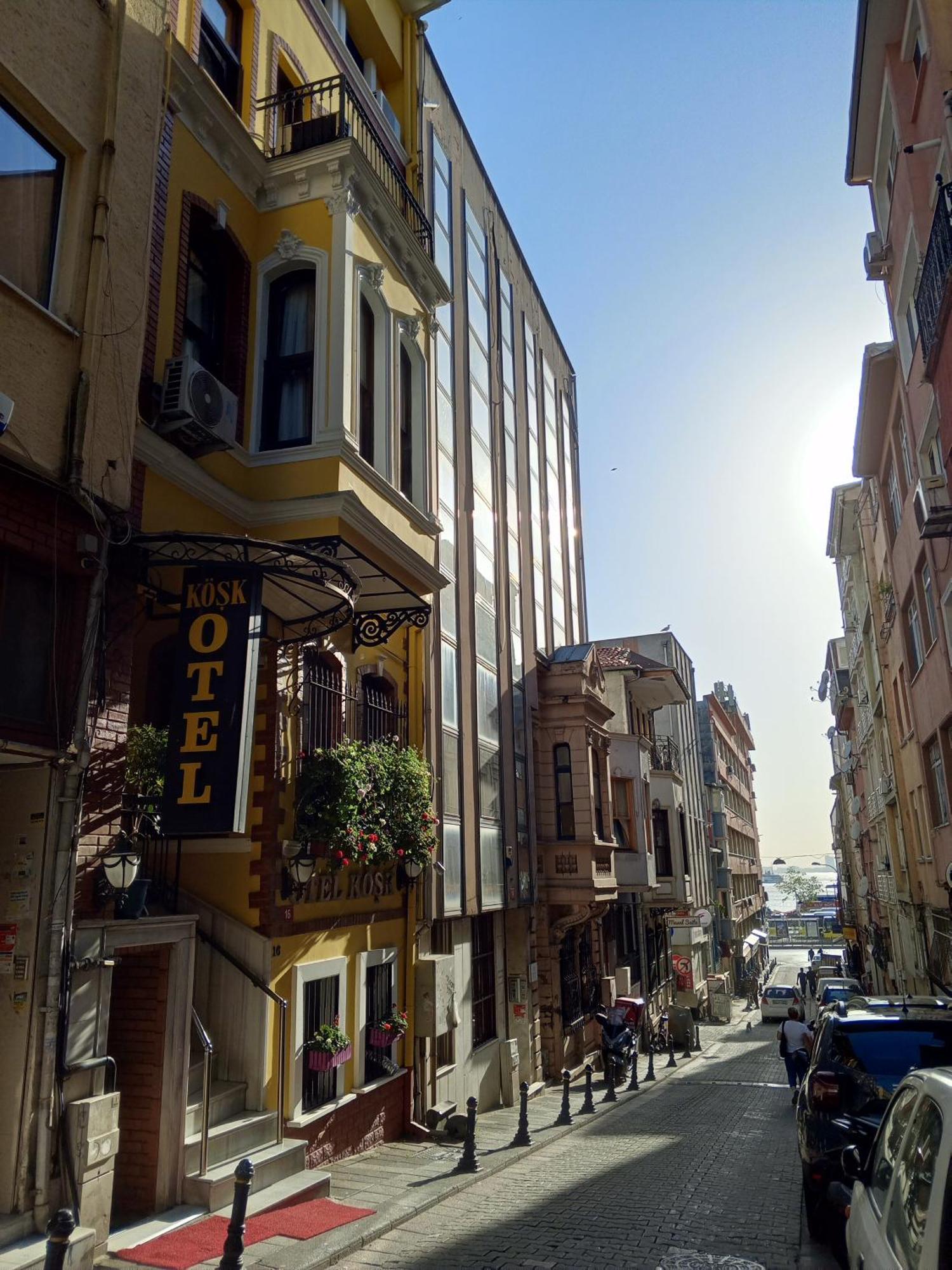 Kosk Hotel Kadikoy Istanbul Exterior photo